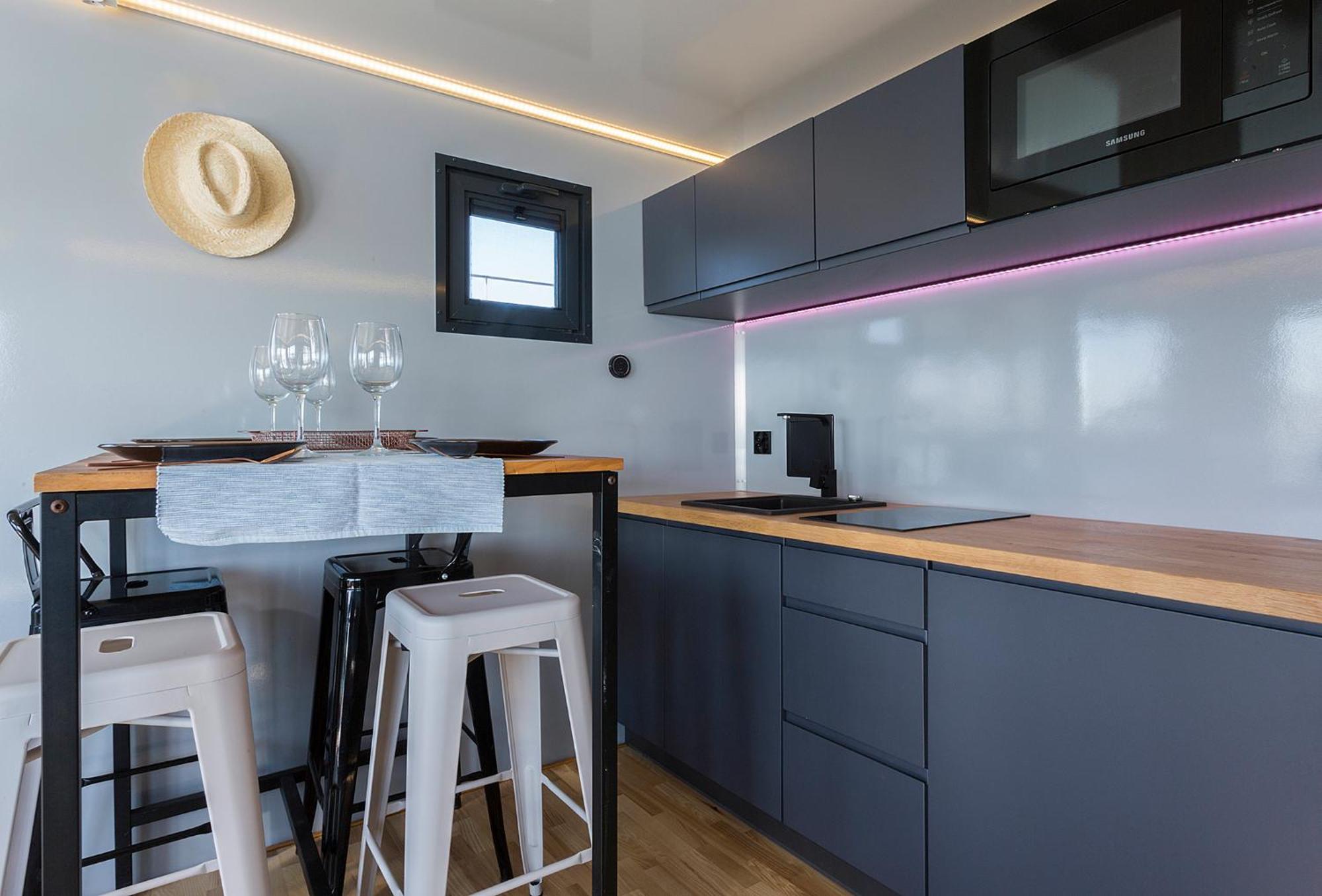 Hotel Azvalia Luxury Casa Barco New York And Texas-Unique Houseboat Experience à El Puerto de Santa María Extérieur photo