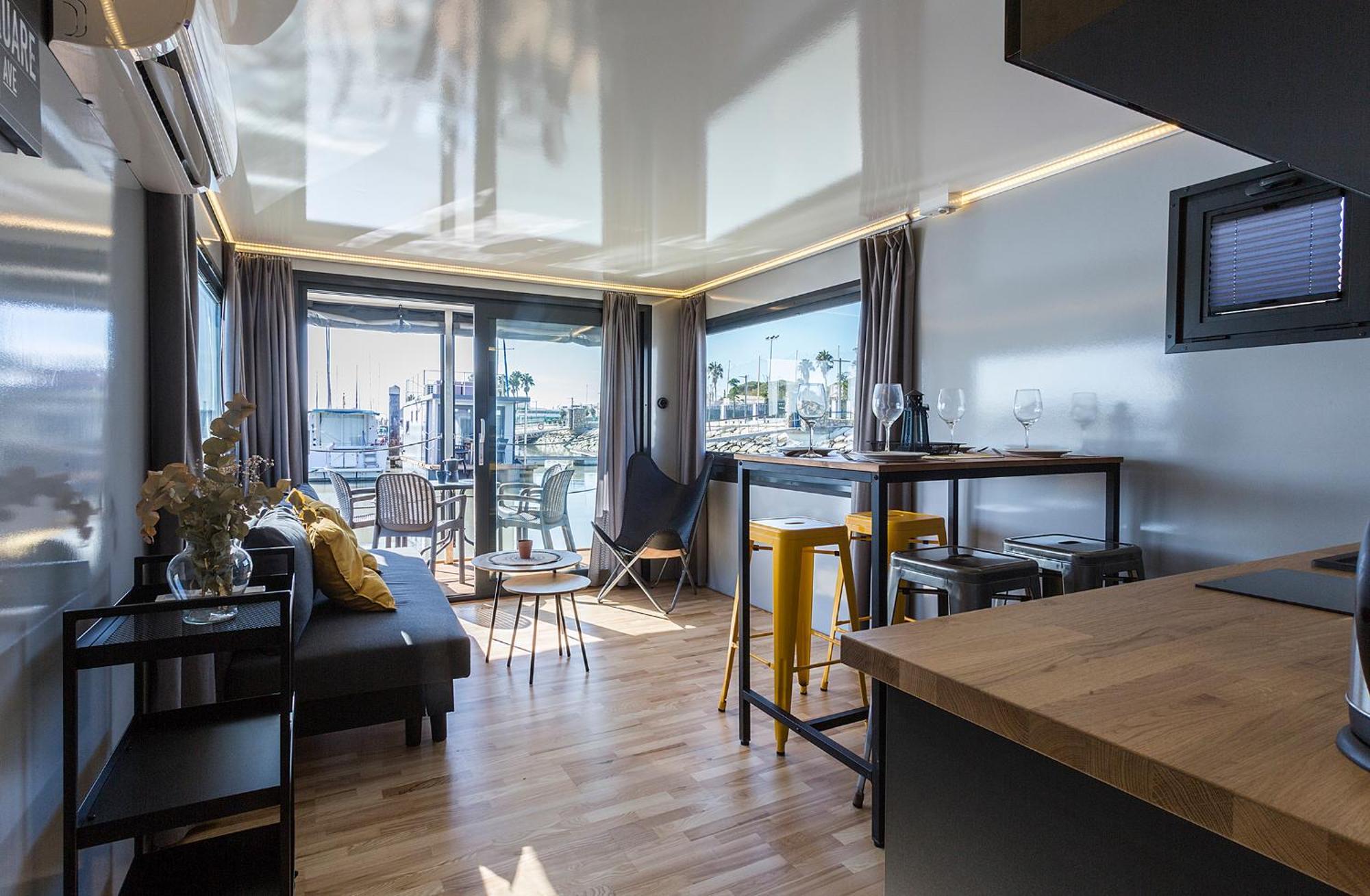 Hotel Azvalia Luxury Casa Barco New York And Texas-Unique Houseboat Experience à El Puerto de Santa María Extérieur photo